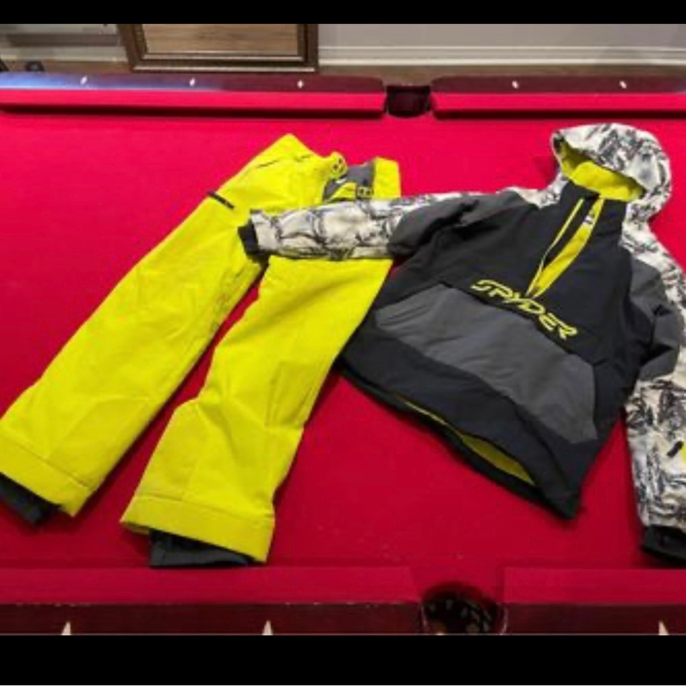 Spyder Snowboarding Suit - Jasper Anorak